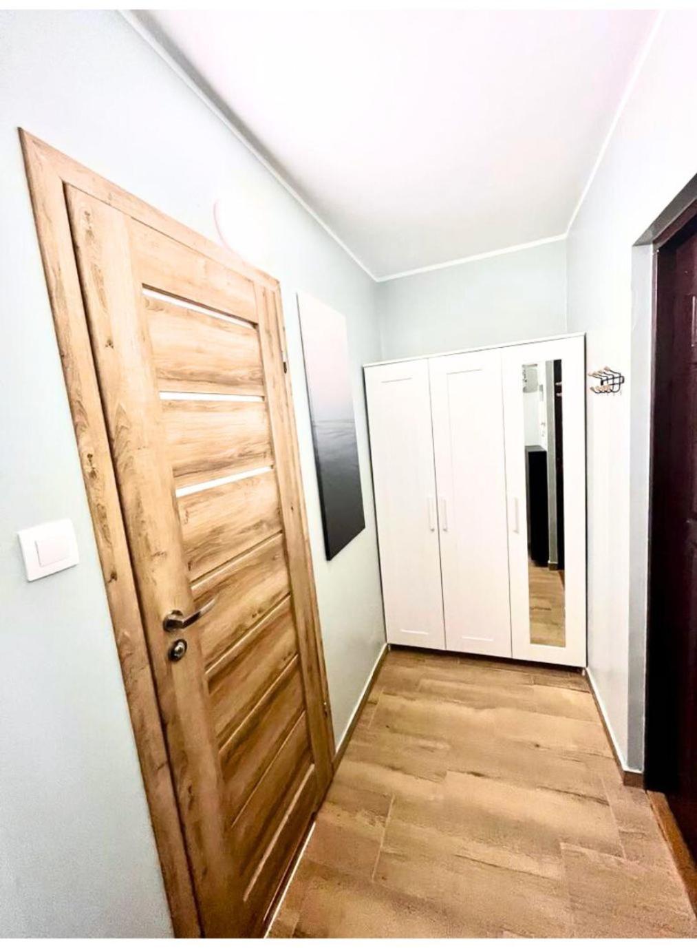 Apartament Wakacyjny Blisko Morza กดัญสก์ ภายนอก รูปภาพ